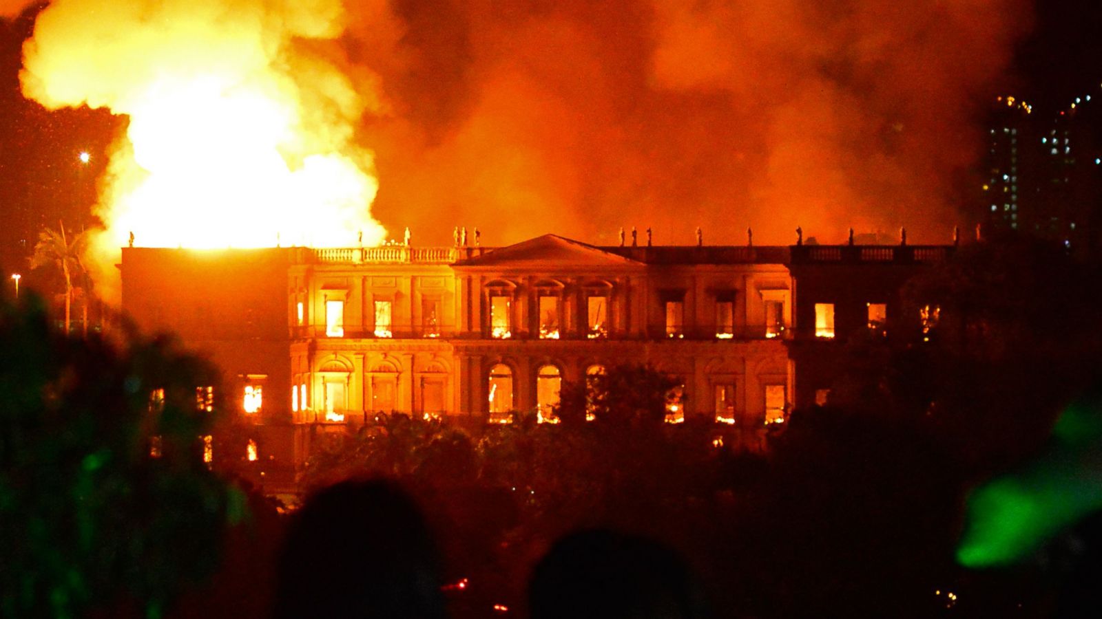 the museum of brazil burning down